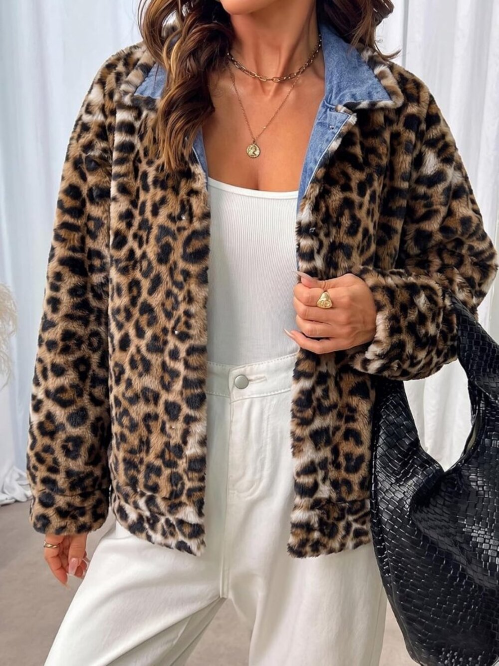 Cozy Leopard Print Reversible Oversized Sherpa Fleece Jean Jacket for Women - Picture 3 of 7